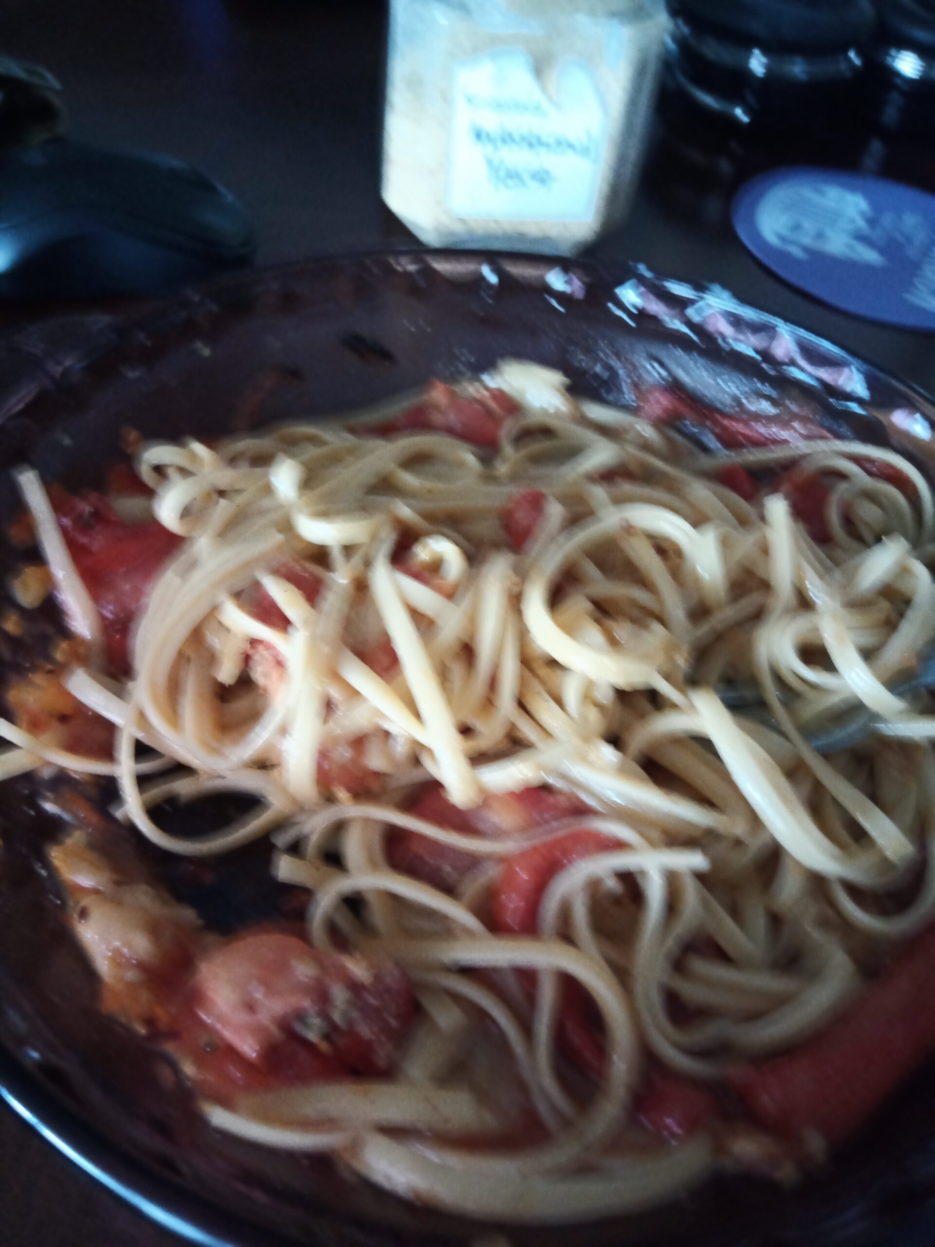 Vegan Roasted Garlic Tomato Pasta (some fire shi right here)